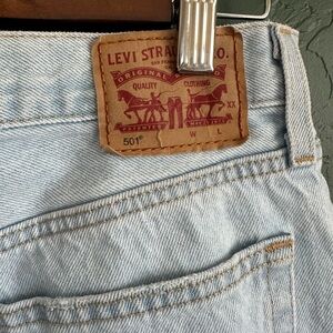 Levi 501s size 29 waist 30 length
